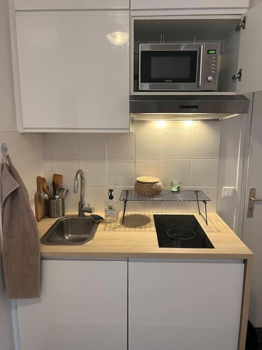Votre Pied-a-terre En Plein Apartment